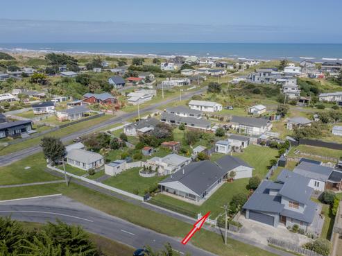 36 Signal Street, Foxton Beach