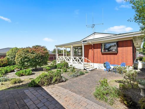 2A Howell Avenue, Riverlea