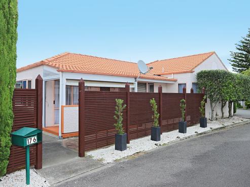 176 Charles Street, Westshore