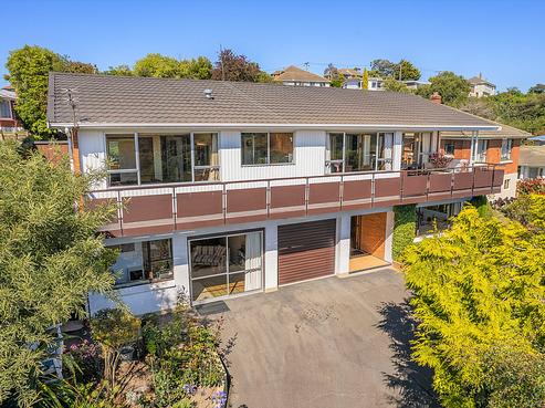 12 Riselaw Road, Calton Hill