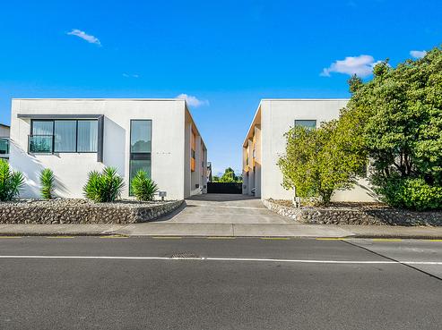 2 Matatua Road, Raumati Beach