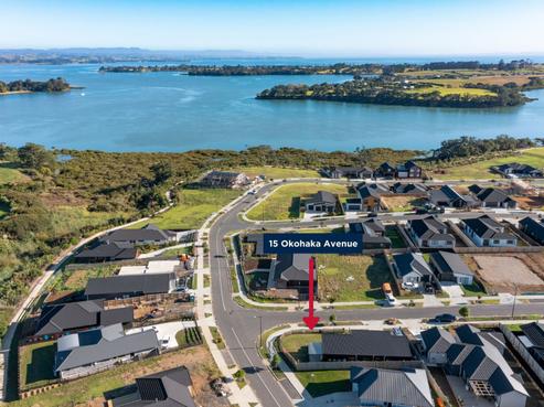 15 Okohaka Avenue, Glenbrook