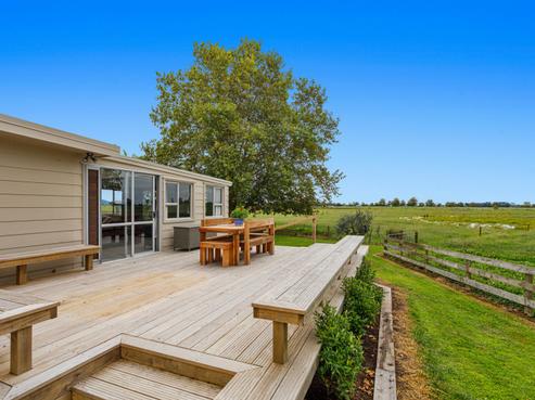 253A East Bank Road, Edgecumbe