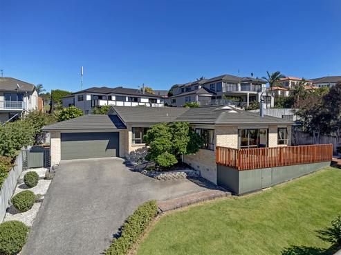 52 Hogarth Rise, West Harbour