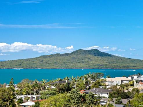 21 Aberdeen Road, Castor Bay
