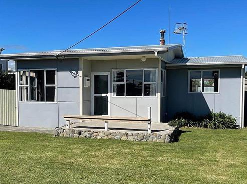 4 Dawick Street, Foxton Beach