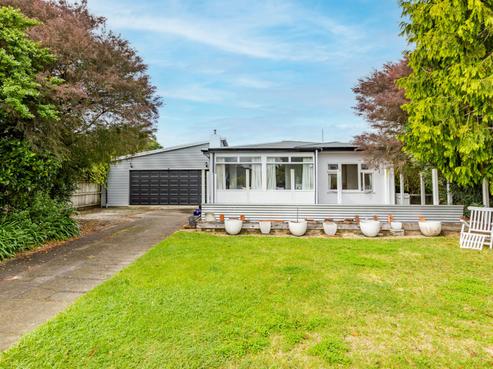 1 Bowling Road, Greenmeadows