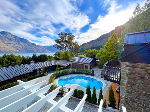 85 Arawata Terrace, Fernhill/Sunshine Bay