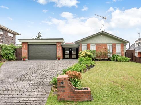 24 Olena Avenue, Sunnyhills