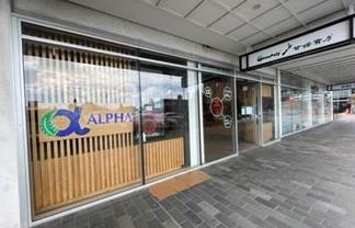 CBRE - Waterfront Retail in Transport Hub