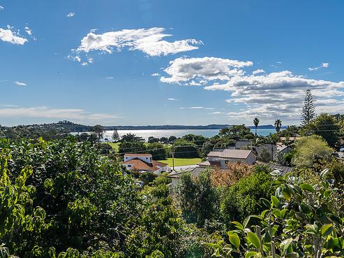 12 Kathy Terrace, Stanmore Bay