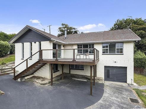 352 Kenmure Road, Kenmure