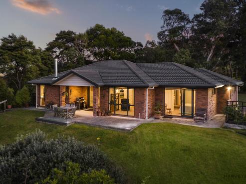 299 Forest Hill Road, Waiatarua