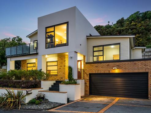 93 Cedar Street, Maungaraki