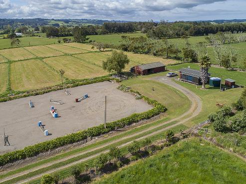 85 Te Pua School Road, Helensville
