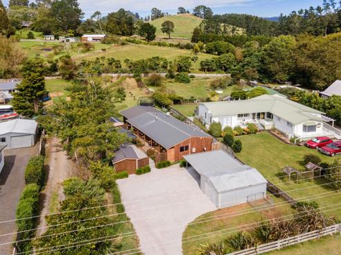 92 Barry Road, Waihi