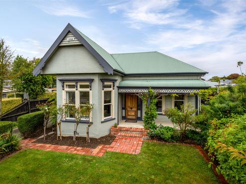 11 Strickland Street, Sydenham