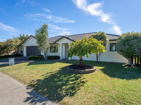 7 Quadrant Heights, Paraparaumu