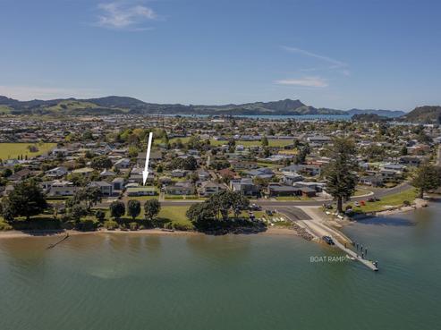67 Robinson Road, Whitianga