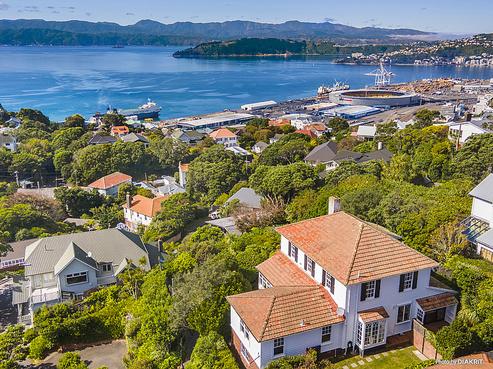 41 Wadestown Road, Wadestown