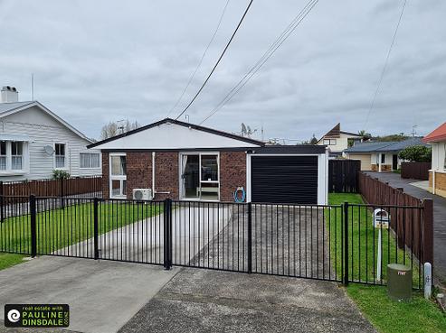 8A Armstrong Avenue, Woodhill