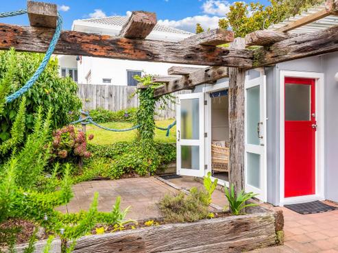 6 Wharemauku Road, Raumati Beach