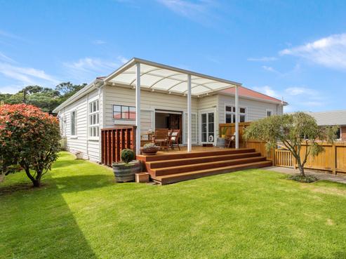 76 Smart Road, Glen Avon