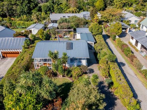 14 Alexander Street, Waikanae