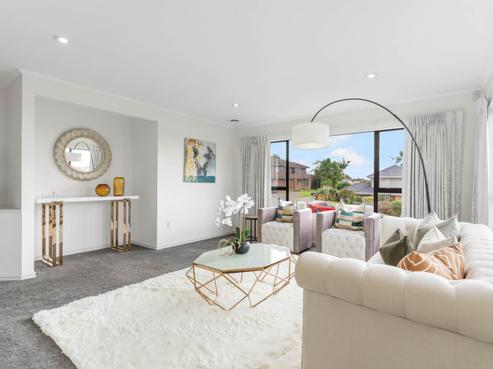 18 Kells Place, Botany Downs