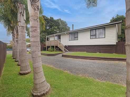 3 Robyn Hyde Place, Leamington