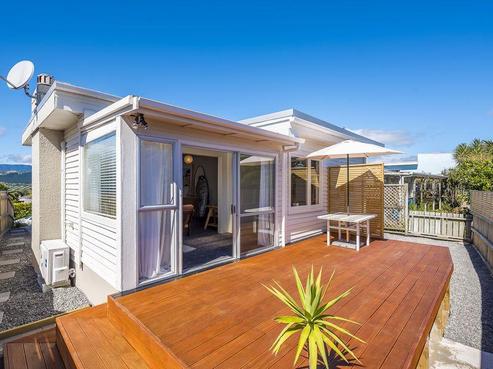 32 Bluegum Road, Paraparaumu Beach