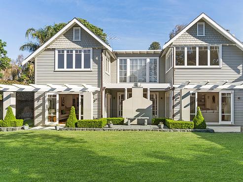 9 Sharpe Road, Epsom