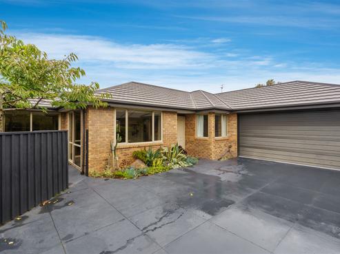 4 Piper Lane, Beckenham