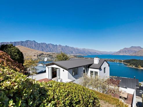 35 Wakatipu Heights, Queenstown Central