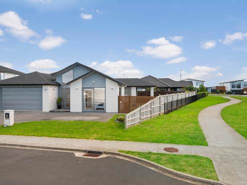 61 Ormonde Drive, Silverdale
