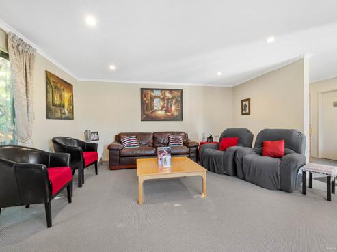 17 Quail Drive, Albany Heights