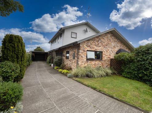 3 Churchill Avenue, Allenton