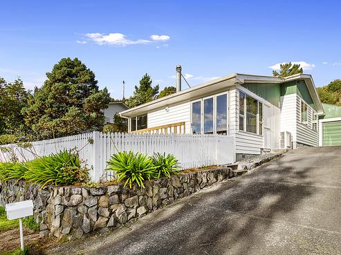 19 Robson Street, Stokes Valley