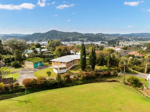 116 Anzac Road, Morningside