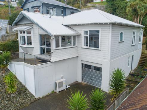 40 Leckhampton Court, Clyde Hill