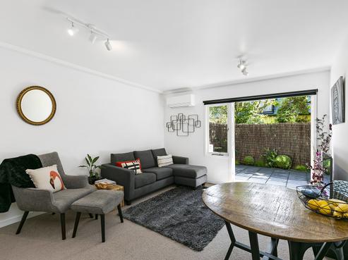 52/46 Hiropi Street, Newtown