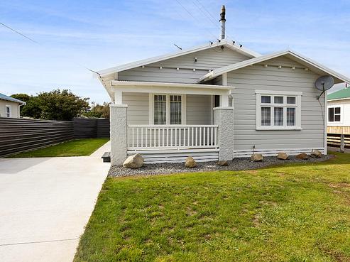 18 Caledonia Street, Hawera
