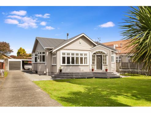 2 Puriri Street, Woburn