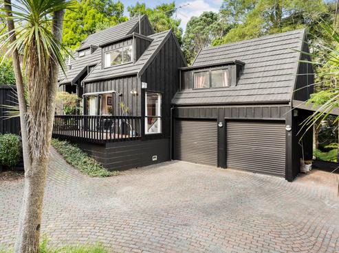 2 Hebe Place, Birkenhead