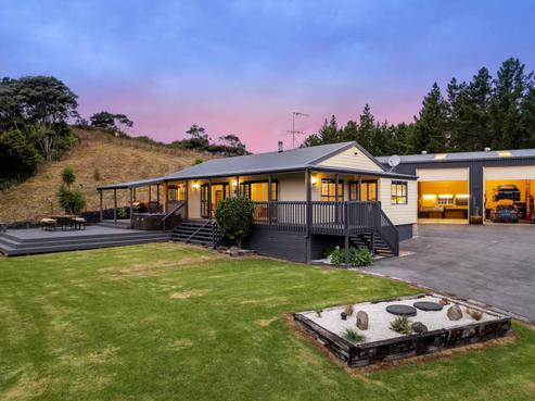 840A Old North Road, Helensville