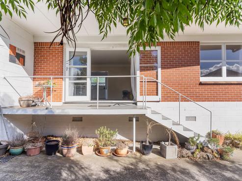 2/14 South Street, Papakura