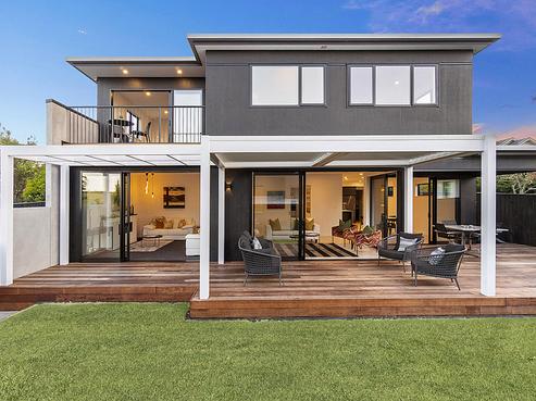 37 Carnarvon Avenue, Glendowie