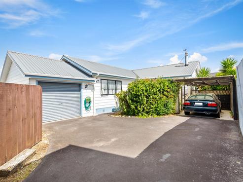 1/162 Don Buck Road, Massey
