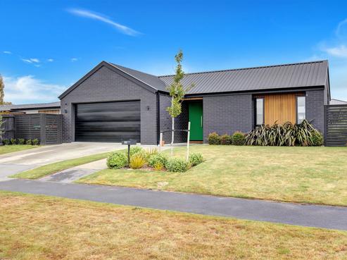 86 Liffey Springs Drive, Lincoln