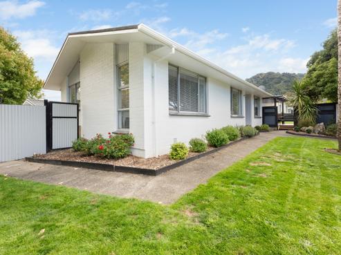 25 Montana Road, Totara Park